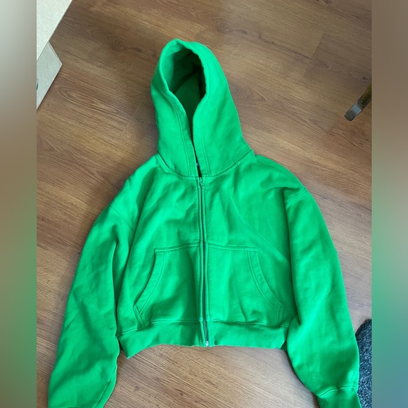 TNA Cropped Sweater - Picture 1 of 4